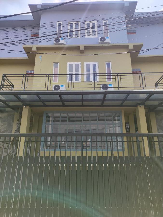 Rumah Pondok Pinang Jakarta Exterior photo